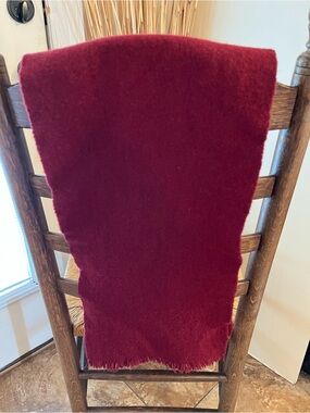 VTG Johnstons of Elgin Burgundy Pure New Wool Fringe Scarf Made in Scotland